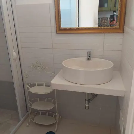 Lamia Tolla Trullo By Tripostuni *